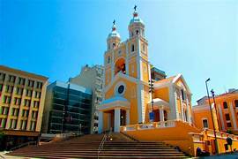 Tour com Irmão José Carlos – História, Fé e Paisagens de Florianópolis